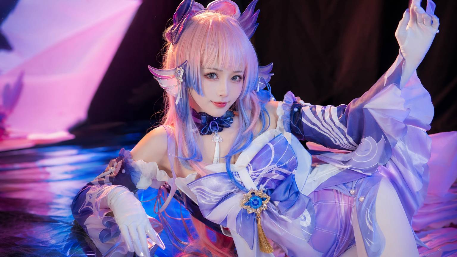 兄妹乱伦 Cosplay视频